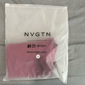 NVGTN berry Signature 2.0 leggings size M